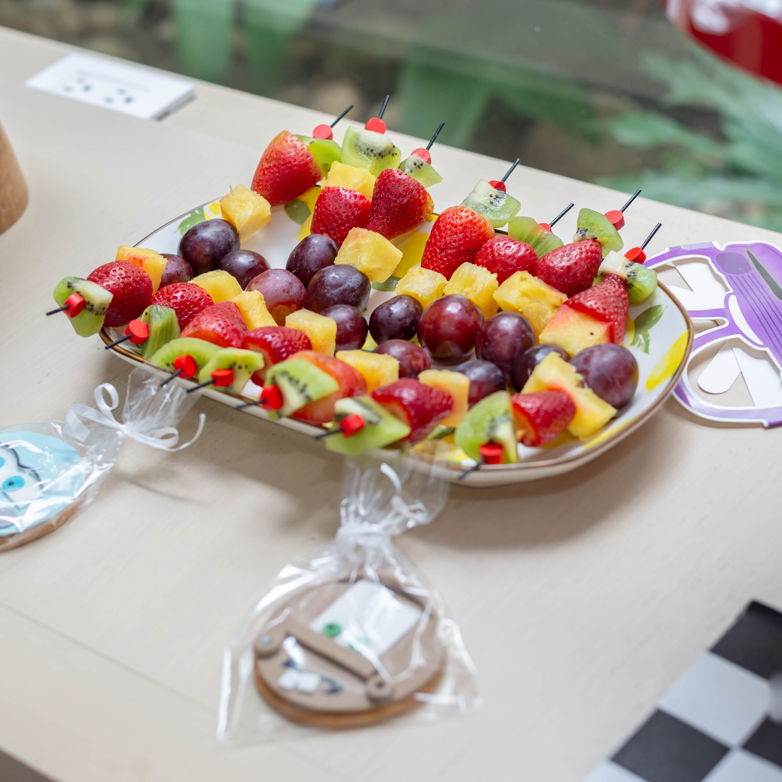 Brocheta de fruta