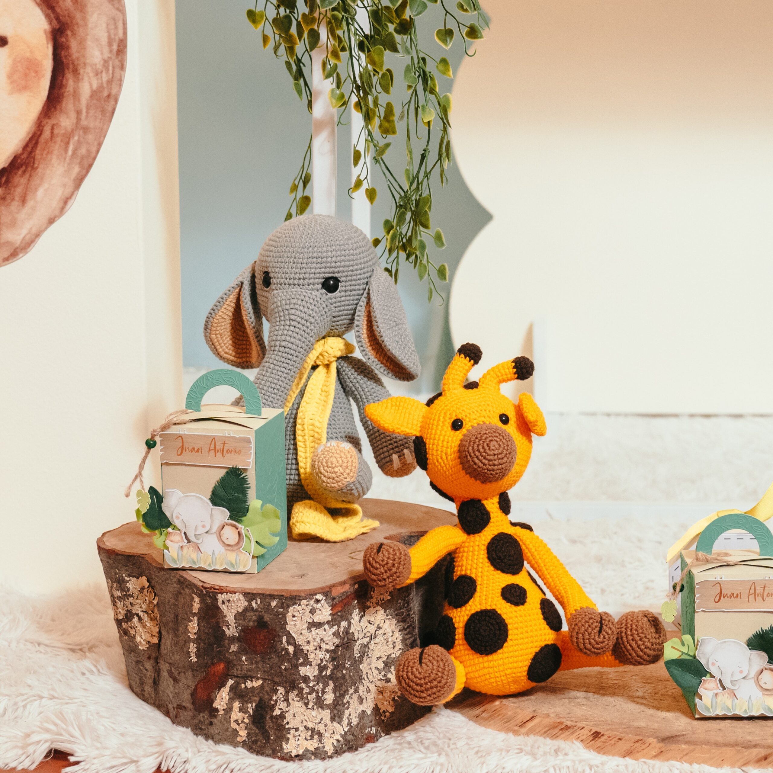 Jirafa & Elefante Tejidos