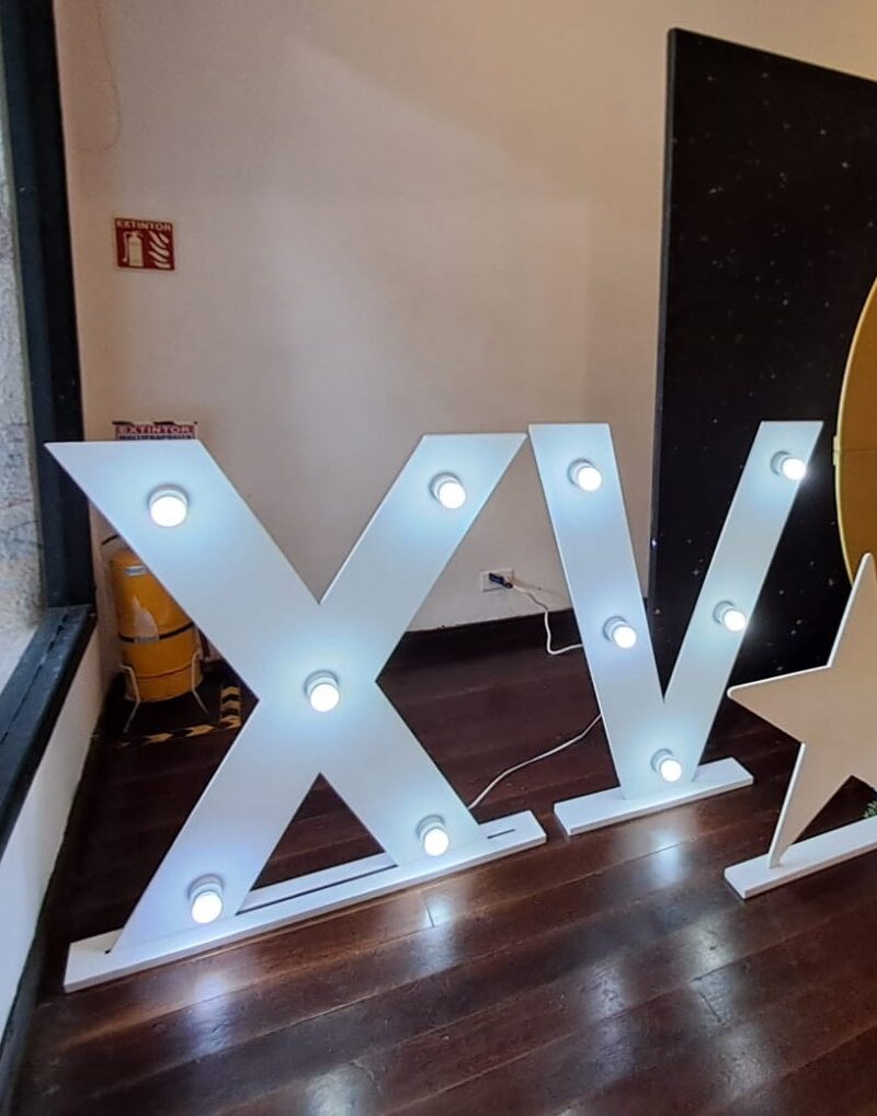 Número XV Romano 1 m