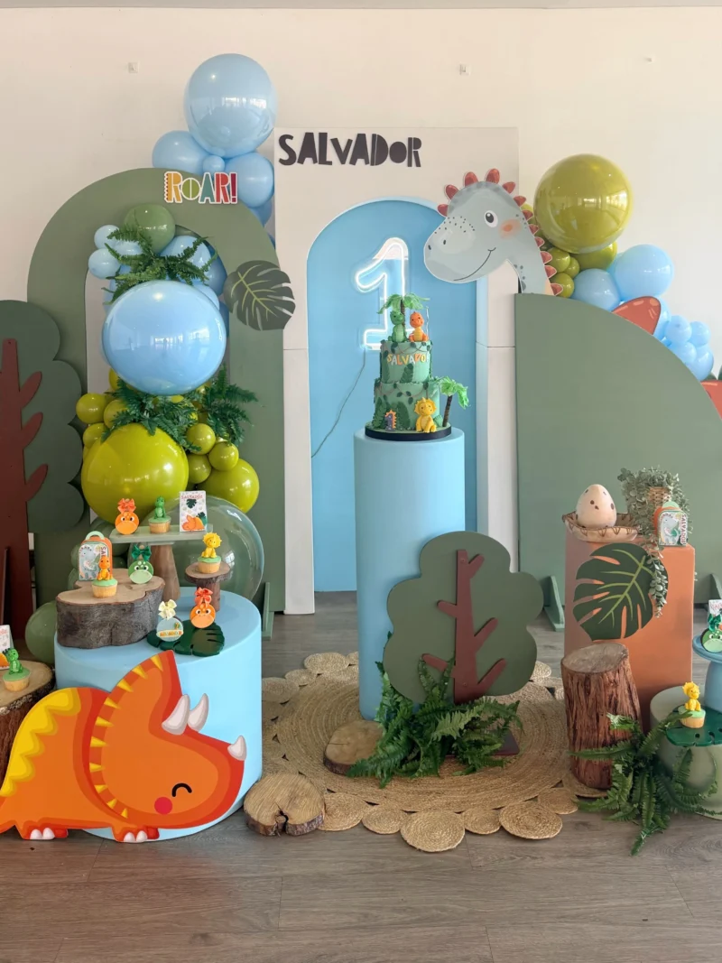 Set x 3 und muñecos dino