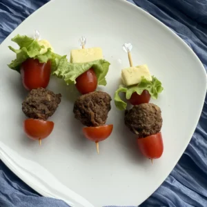 Mini Brochetas de albóndiga - La Vittoria Celebraciones